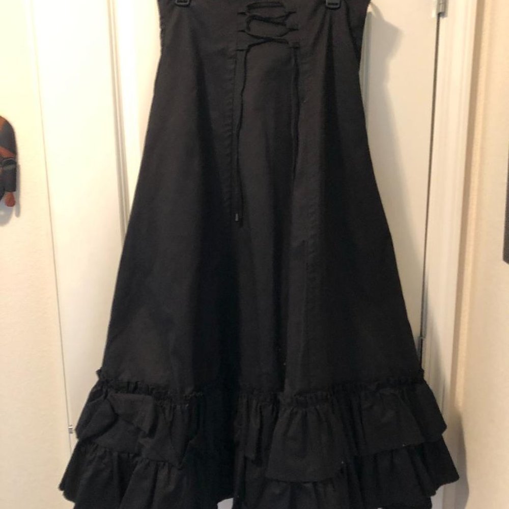 Hilary's Vanity Skirt